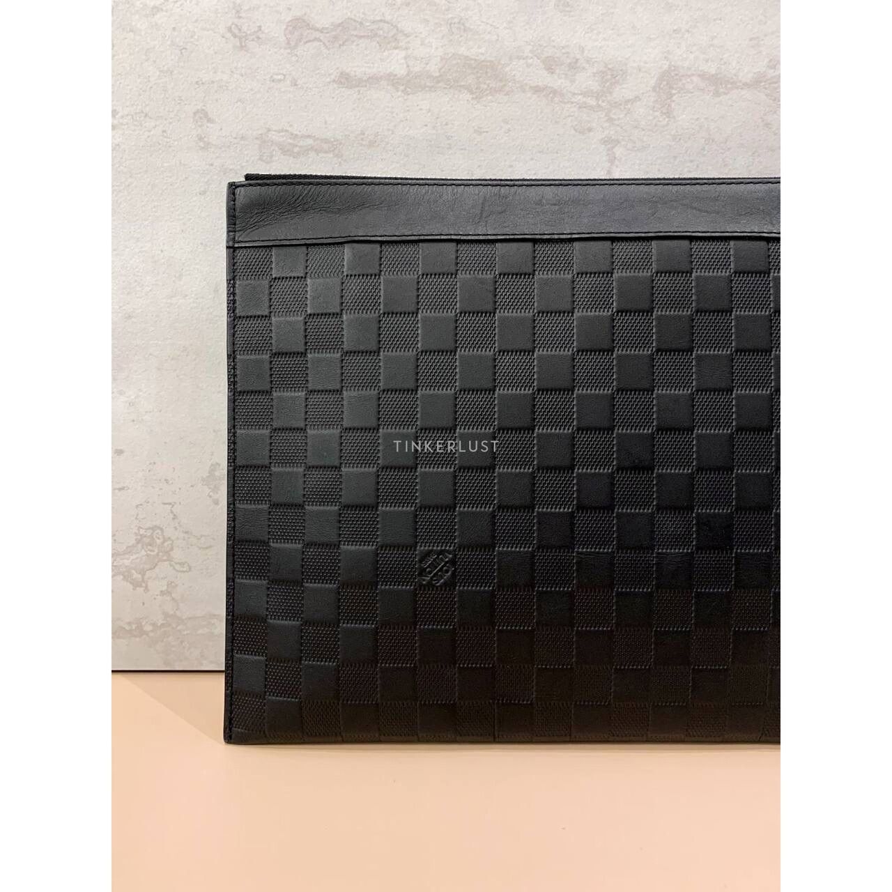 Louis Vuitton Discovery Pochette Damier Infini 2019 Pouch