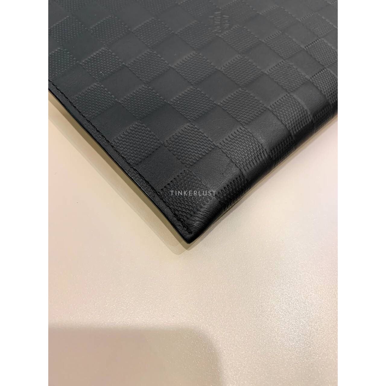 Louis Vuitton Discovery Pochette Damier Infini 2019 Pouch