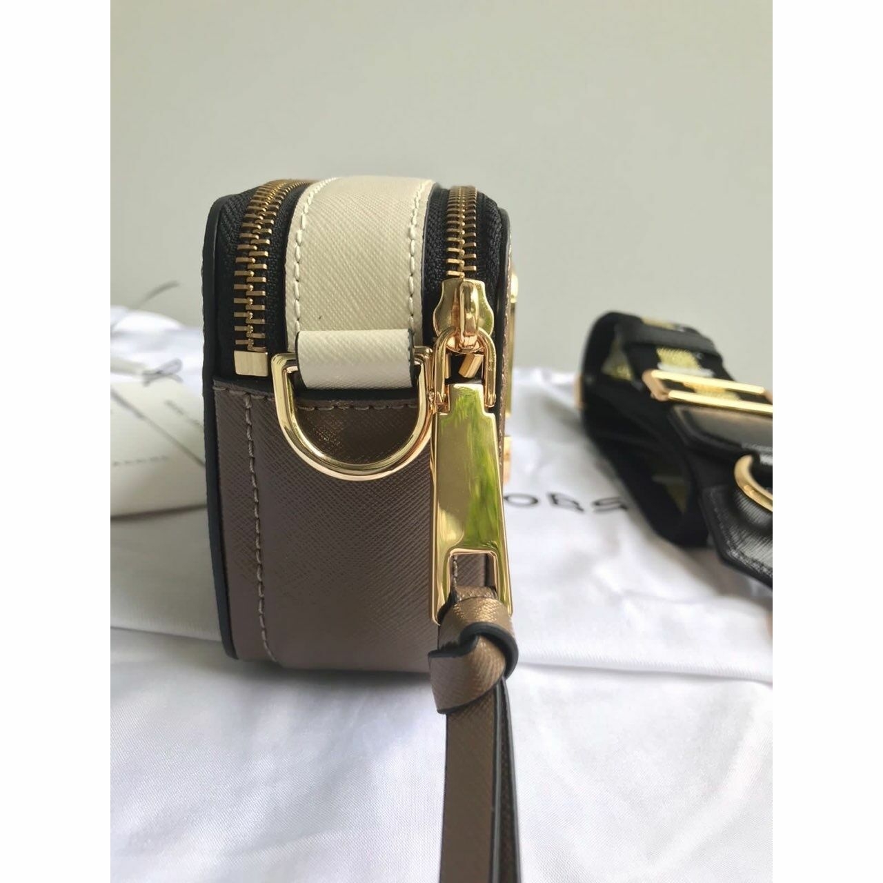 Marc Jacobs Snapshot French Grey Camera Bag