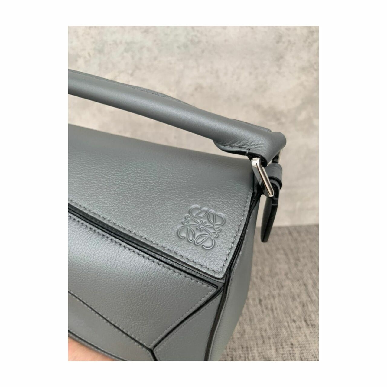 Loewe Puzzle Bag Small Grey Grained SHW 2019 Satchel