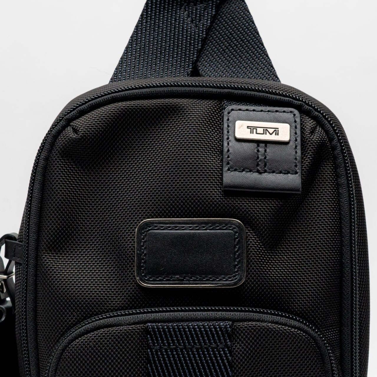 Tumi Fife Slim Sling Bag Black