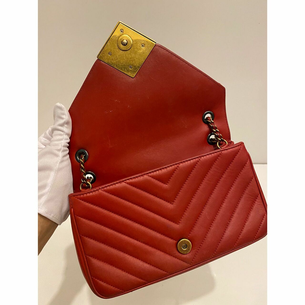 Chanel Red Chevron Lambskin #21 Shoulder Bag