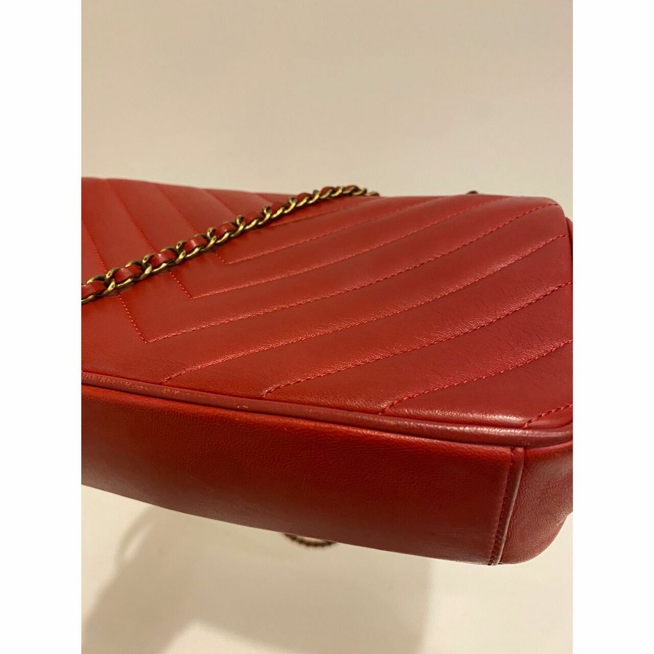 Chanel Red Chevron Lambskin #21 Shoulder Bag