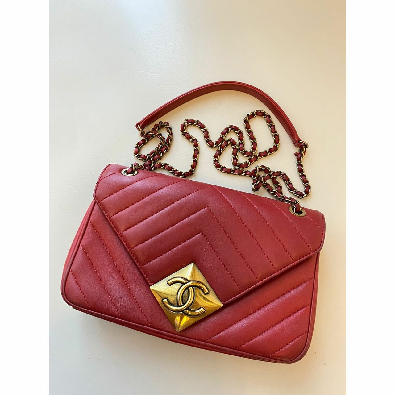 Chanel Red Chevron Lambskin #21 Shoulder Bag