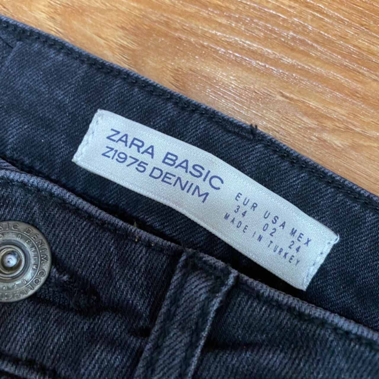 Zara Black Skinny Jeans