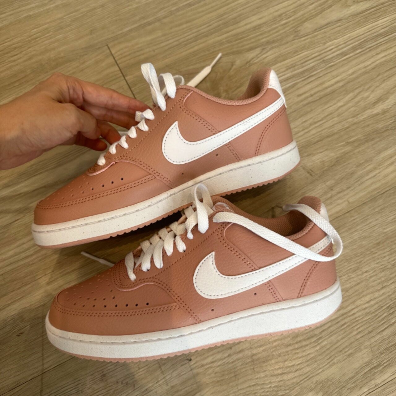 Nike Pink Pastel Organic Sepatu