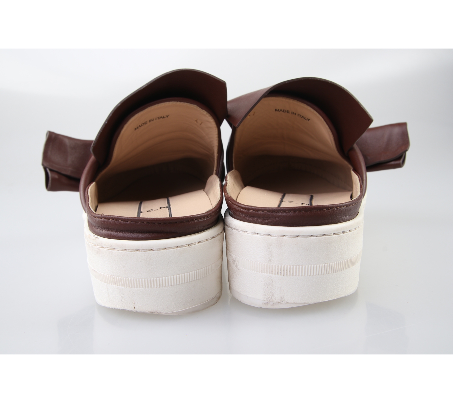 N°21 Brown Sandals