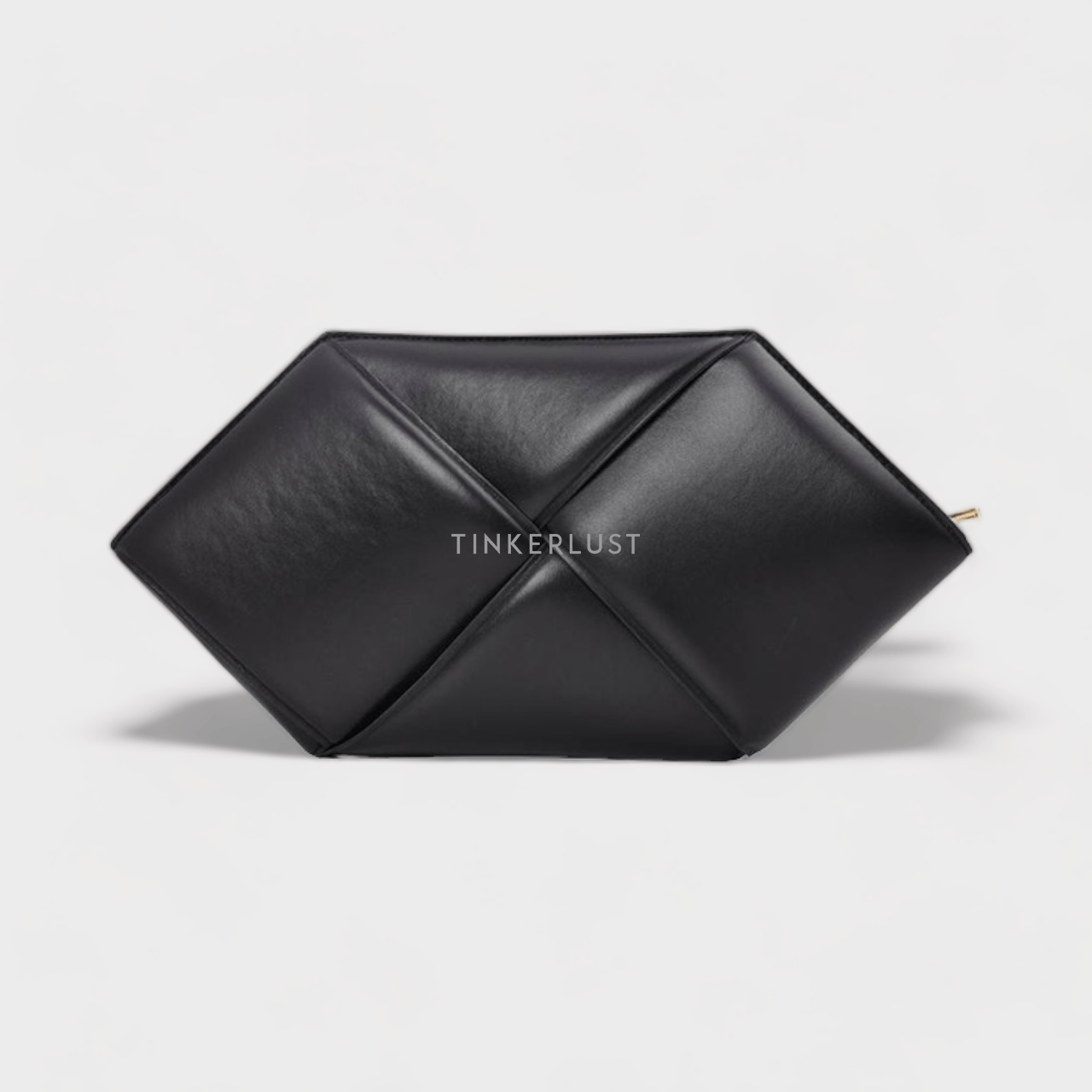 Bottega Veneta Maxi Intrecciato Sharp Clutch in Black Calf