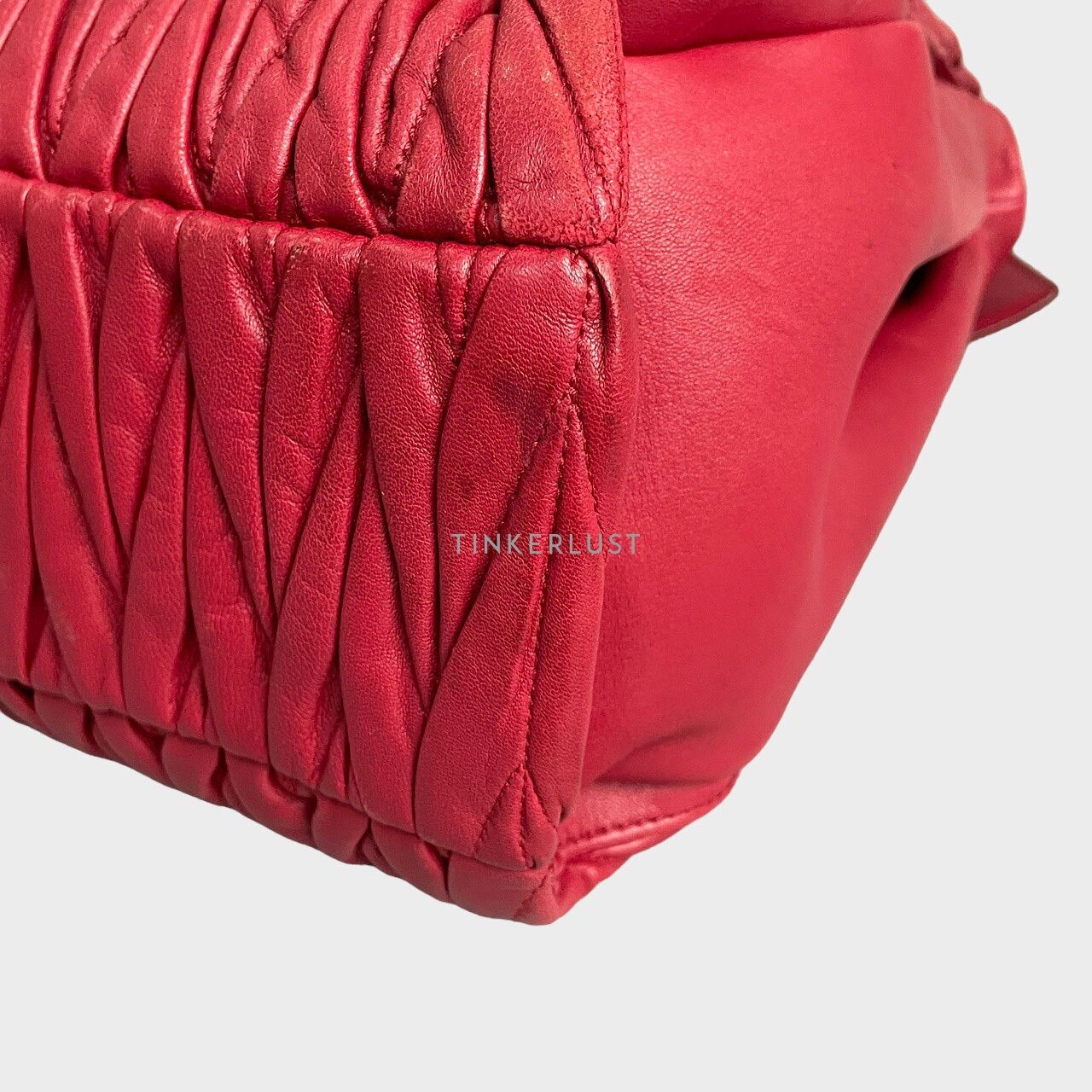 Miu Miu Matelasse Red Leather SHW Shoulder Bag