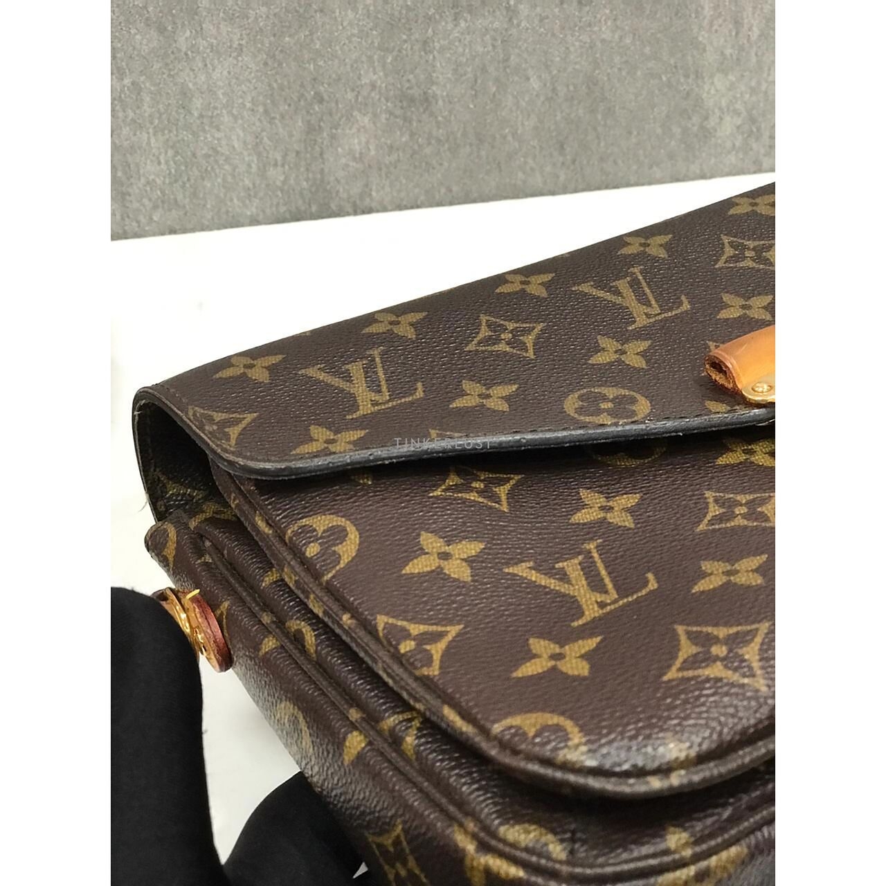 Louis Vuitton Metis Pochette Monogram 2016 Satchel