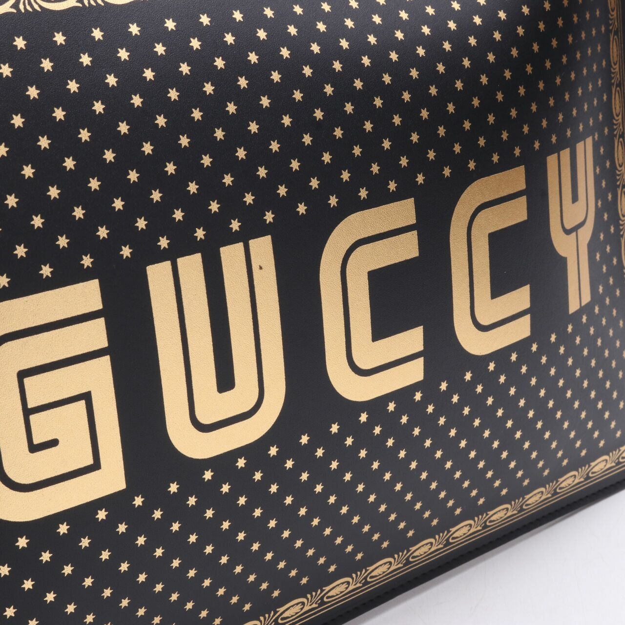 Gucci Guccy Clutch In Black