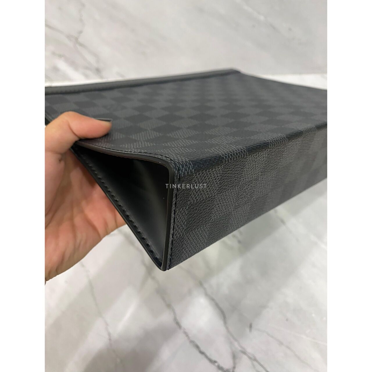 Louis Vuitton Voyage MM 2023 Pouch