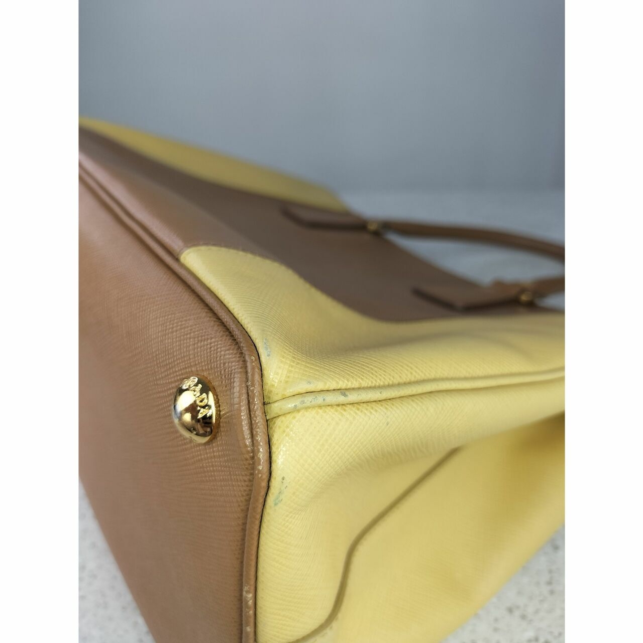 Prada Saffiano Lux Caramel+ Gine B2274C 2013 Sathel Bag