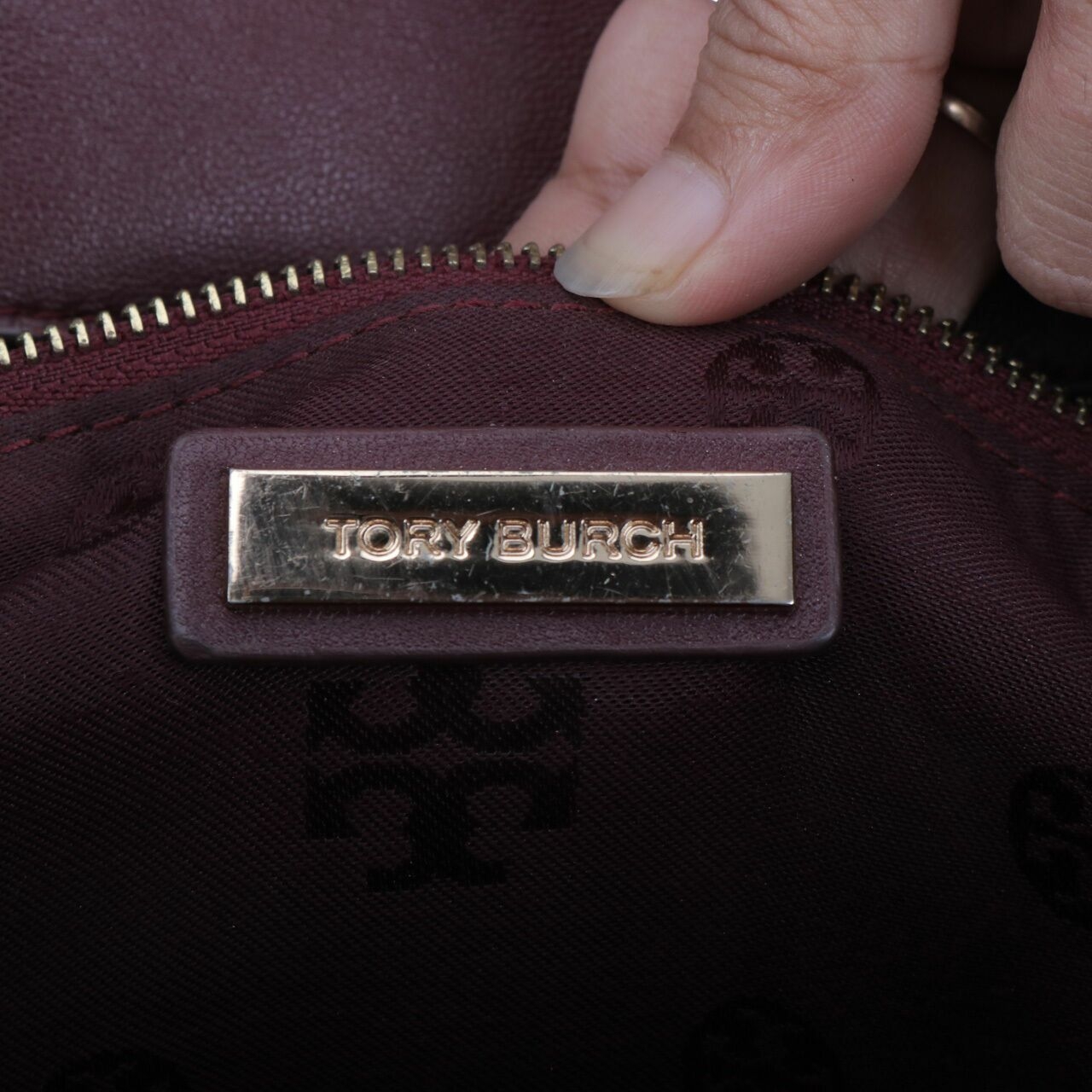 Tory Burch Fleming Shoulder Bag