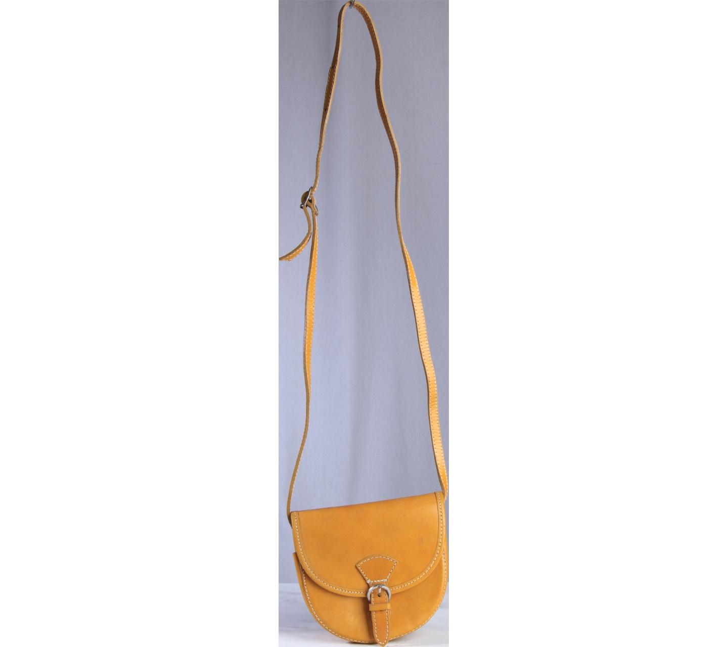 Vera Pelle Yellow Sling Bag