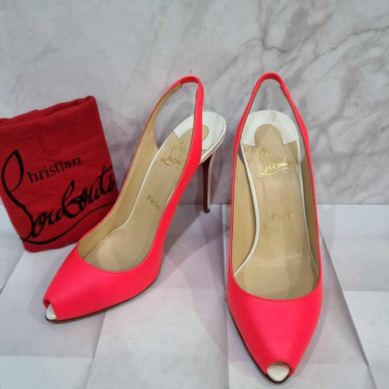 Christian Louboutin Chaussures Femme Pink & White Heels