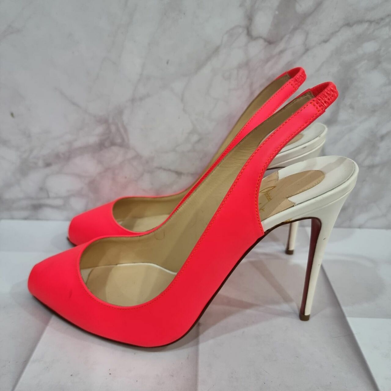 Christian Louboutin Chaussures Femme Pink & White Heels