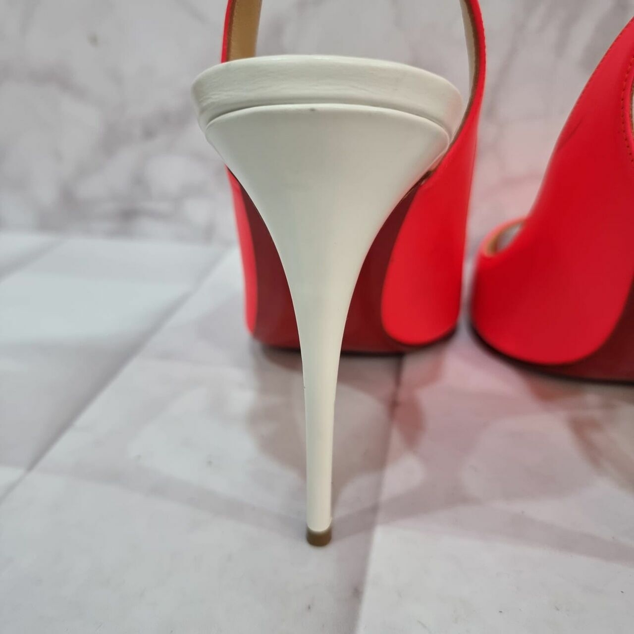 Christian Louboutin Chaussures Femme Pink & White Heels