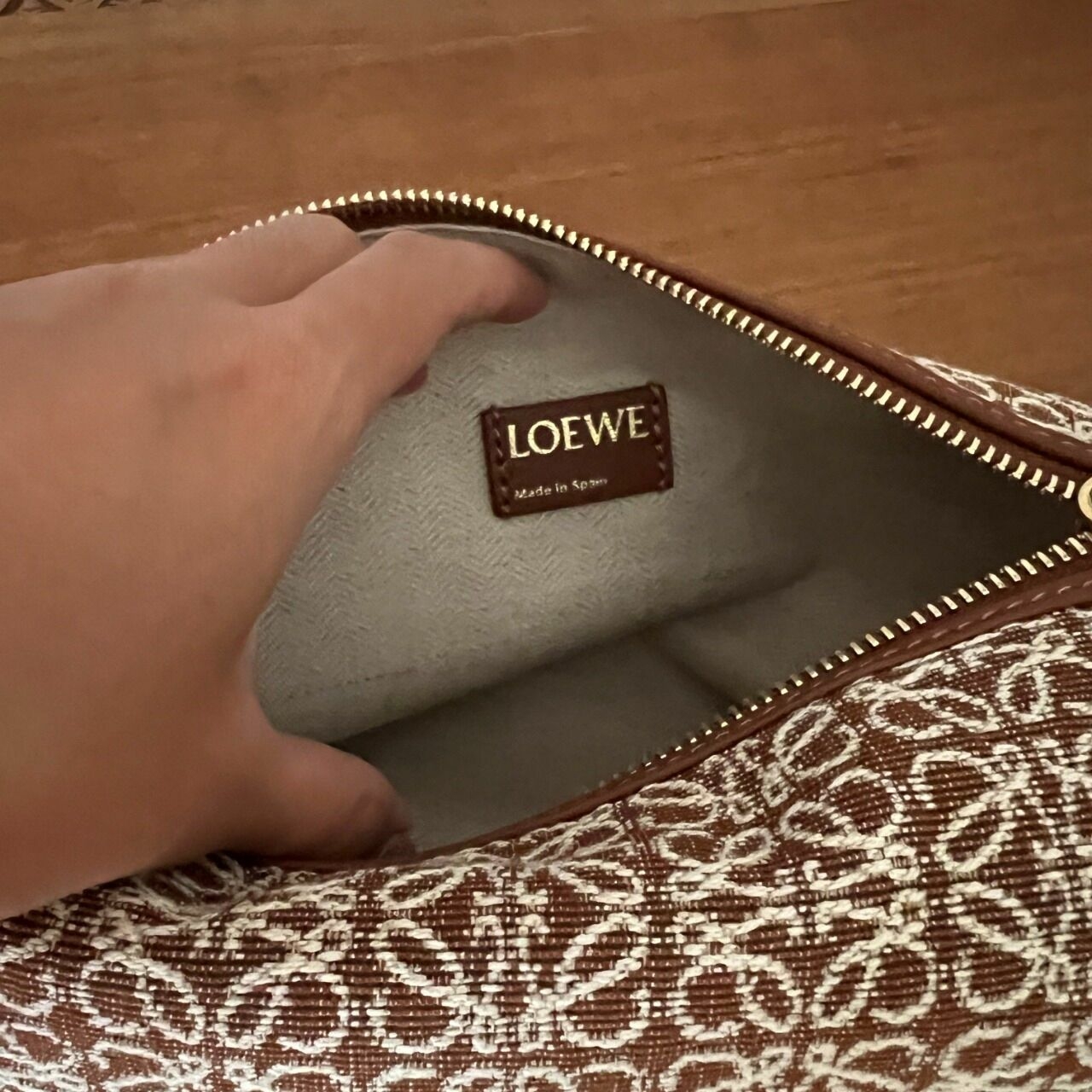 Loewe Cubi Anagram Small