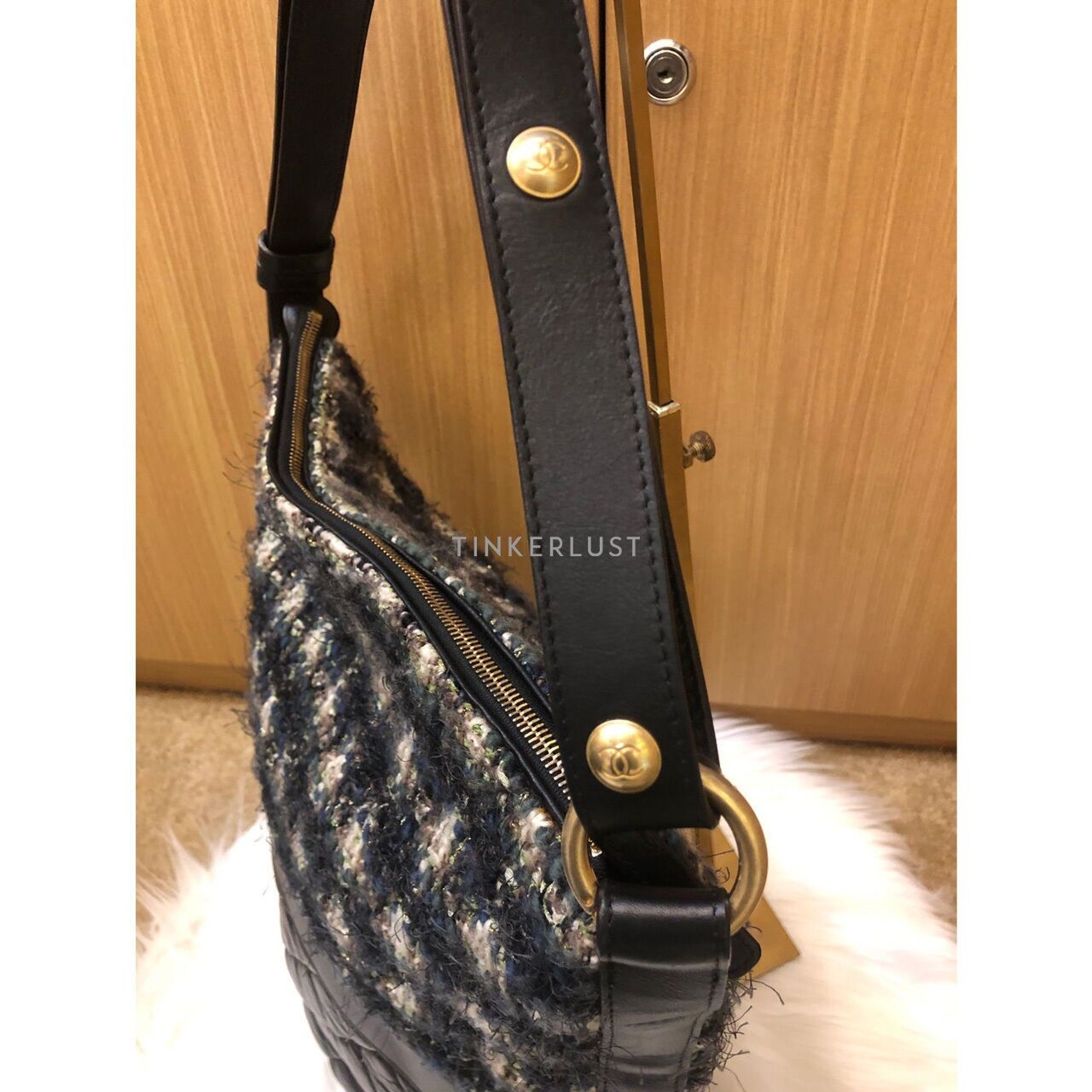 Chanel Casual Style Hobo Tweed/Calfskin #26 GHW Shoulder Bag