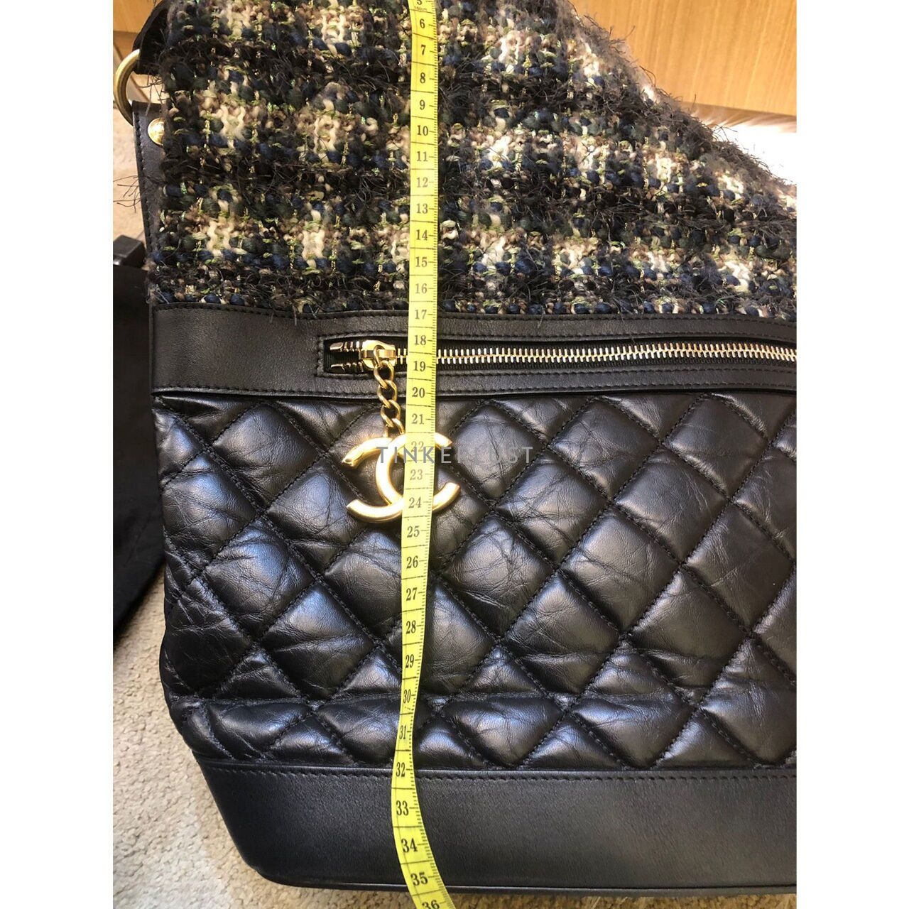 Chanel Casual Style Hobo Tweed/Calfskin #26 GHW Shoulder Bag