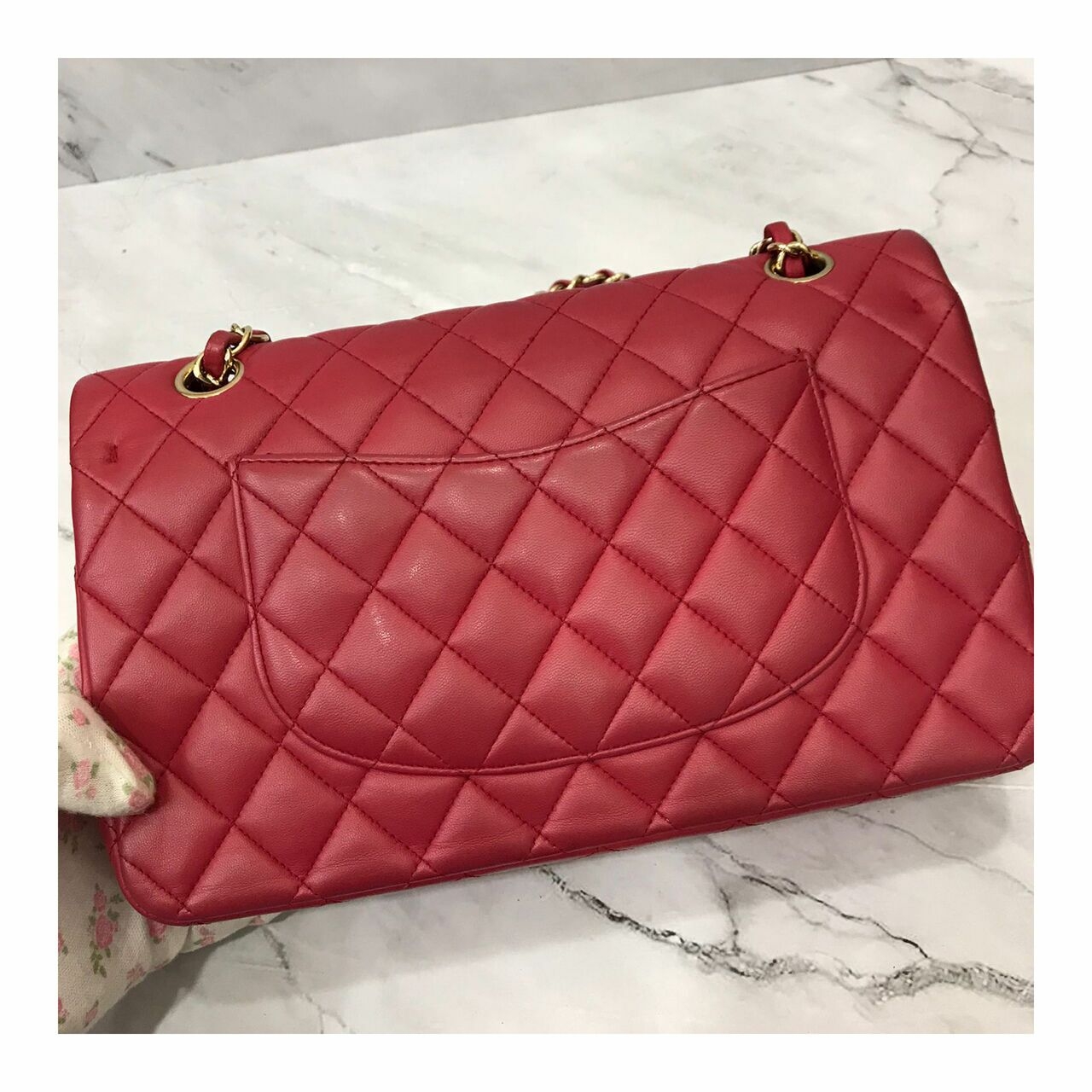 Chanel medium Lambskin Fuschia GHW #22 Shoulder Bag