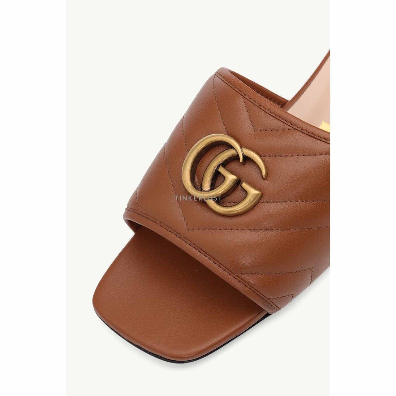 Gucci Women GG Matelasse Slide Sandals in Cuir Leather