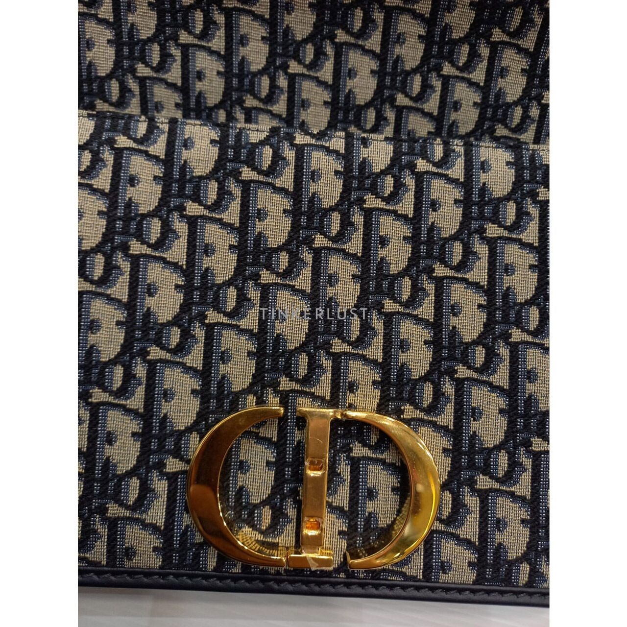 Christian Dior Montaiqne Oblique Medium 2023 Sling Bag