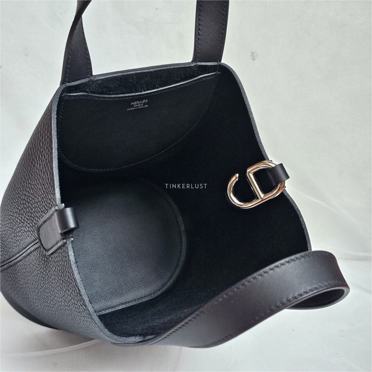 Ĥermès In The Loop 18 Clemence Black #B Handbag