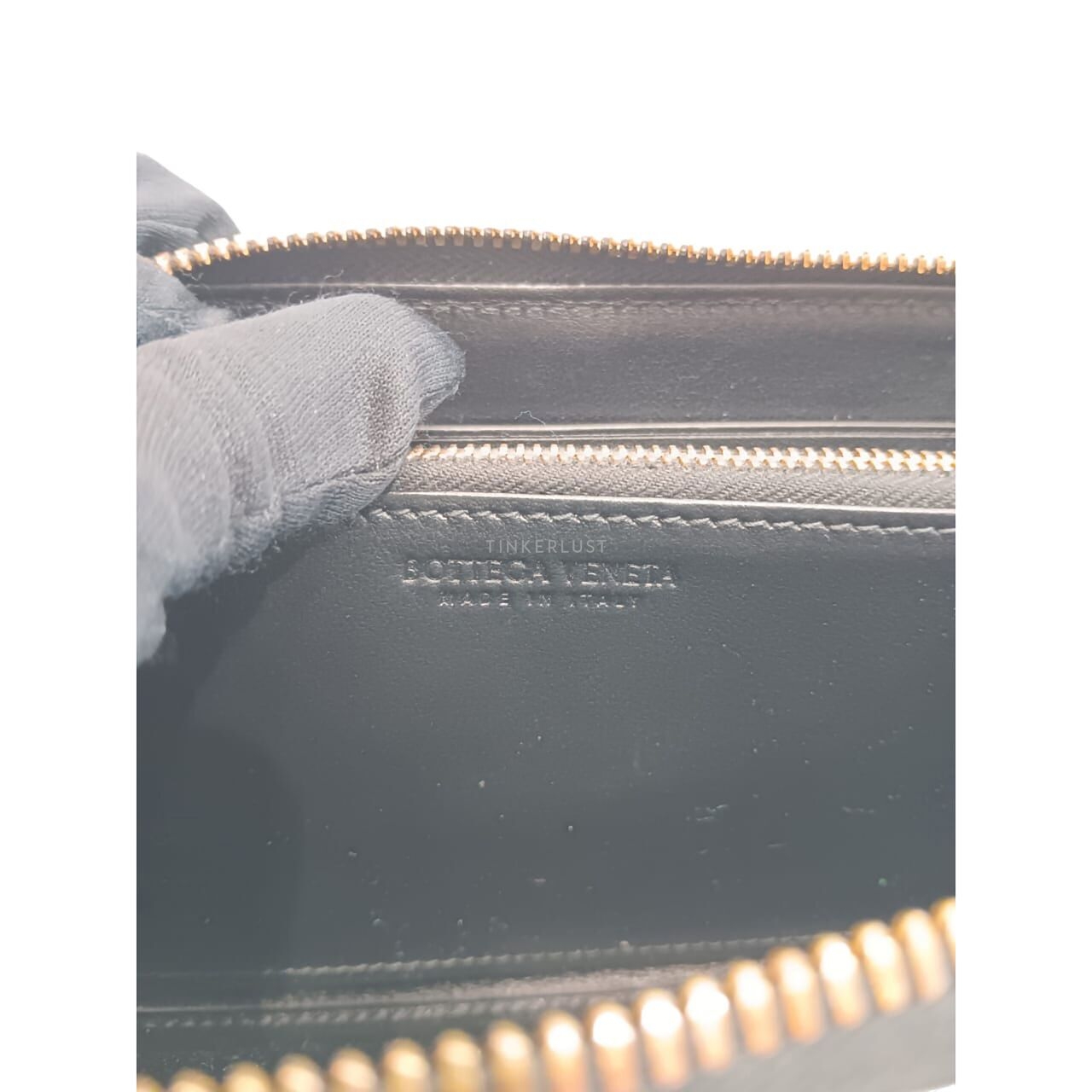 Bottega Veneta Black Zippy GHW Wallet