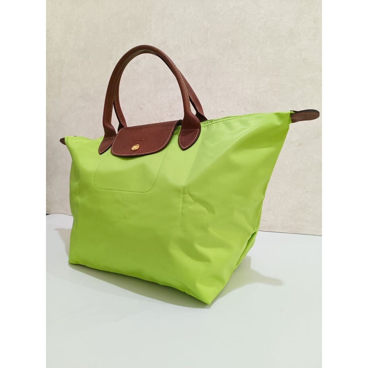 Longchamp Le Pliage Classic Medium Short Handle in Green Totebag