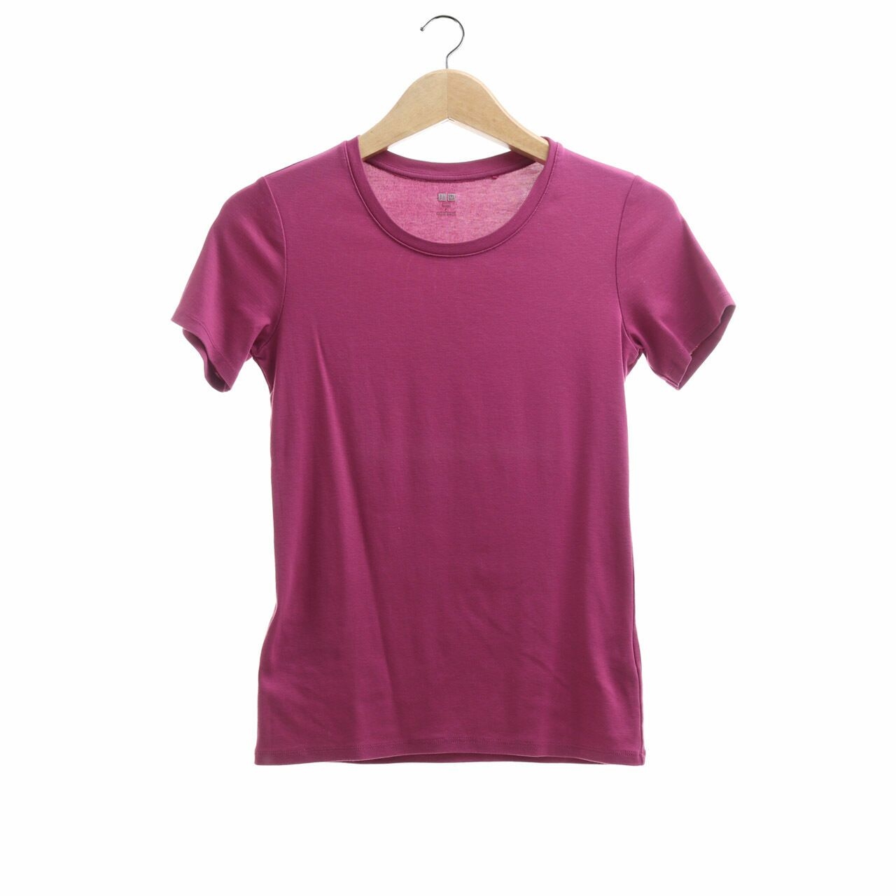 UNIQLO Magenta T-Shirt