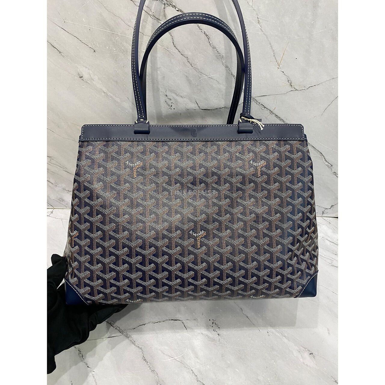 Goyard Bellechasse Navy PM SHW 2023 Shoulder Bag