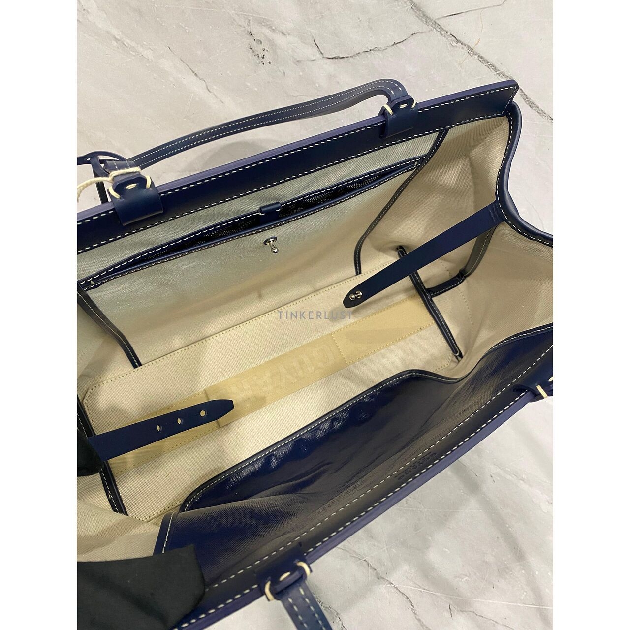 Goyard Bellechasse Navy PM SHW 2023 Shoulder Bag