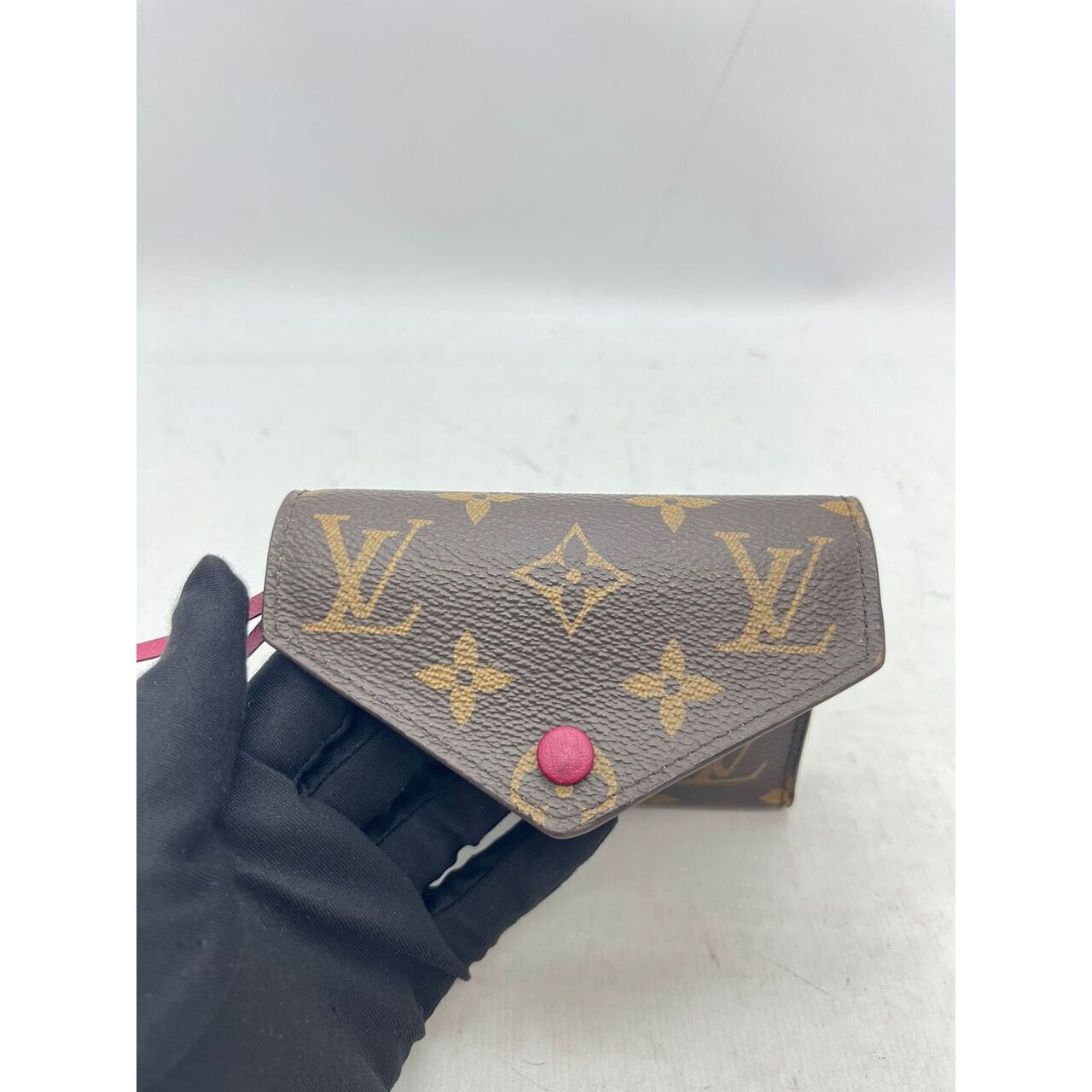 Louis Vuitton Victorine Monogram Fushia 2018 Wallet