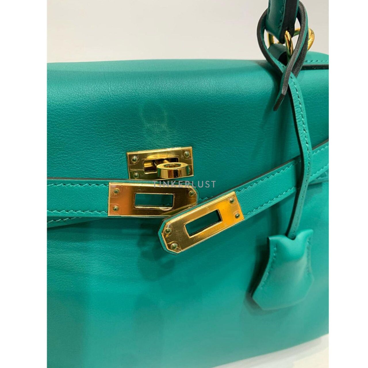 Hermes Kelly 25 II Retourne Swift Verone GHW #D 2019 Satchel