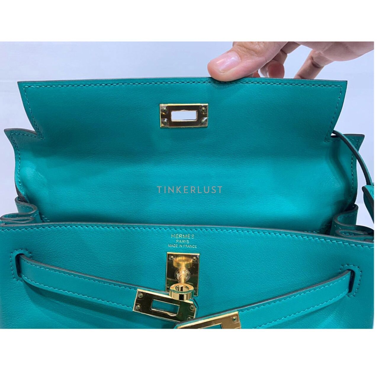 Hermes Kelly 25 II Retourne Swift Verone GHW #D 2019 Satchel