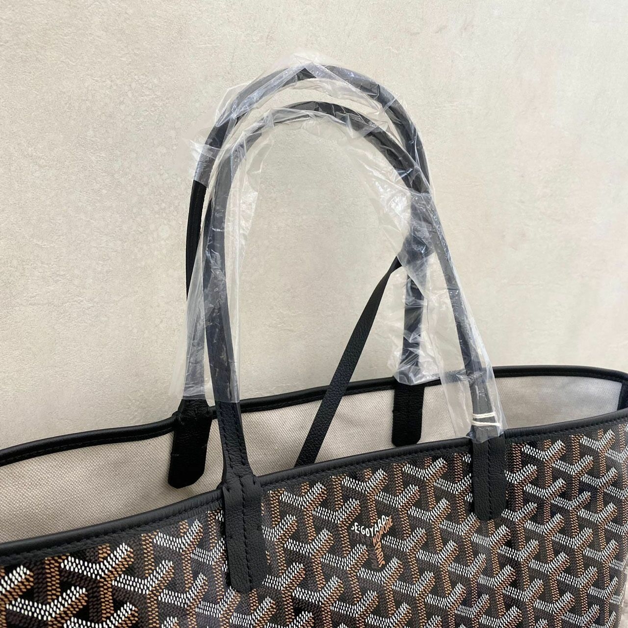 Goyard St. Louis PM 2022 Black Tote Bag