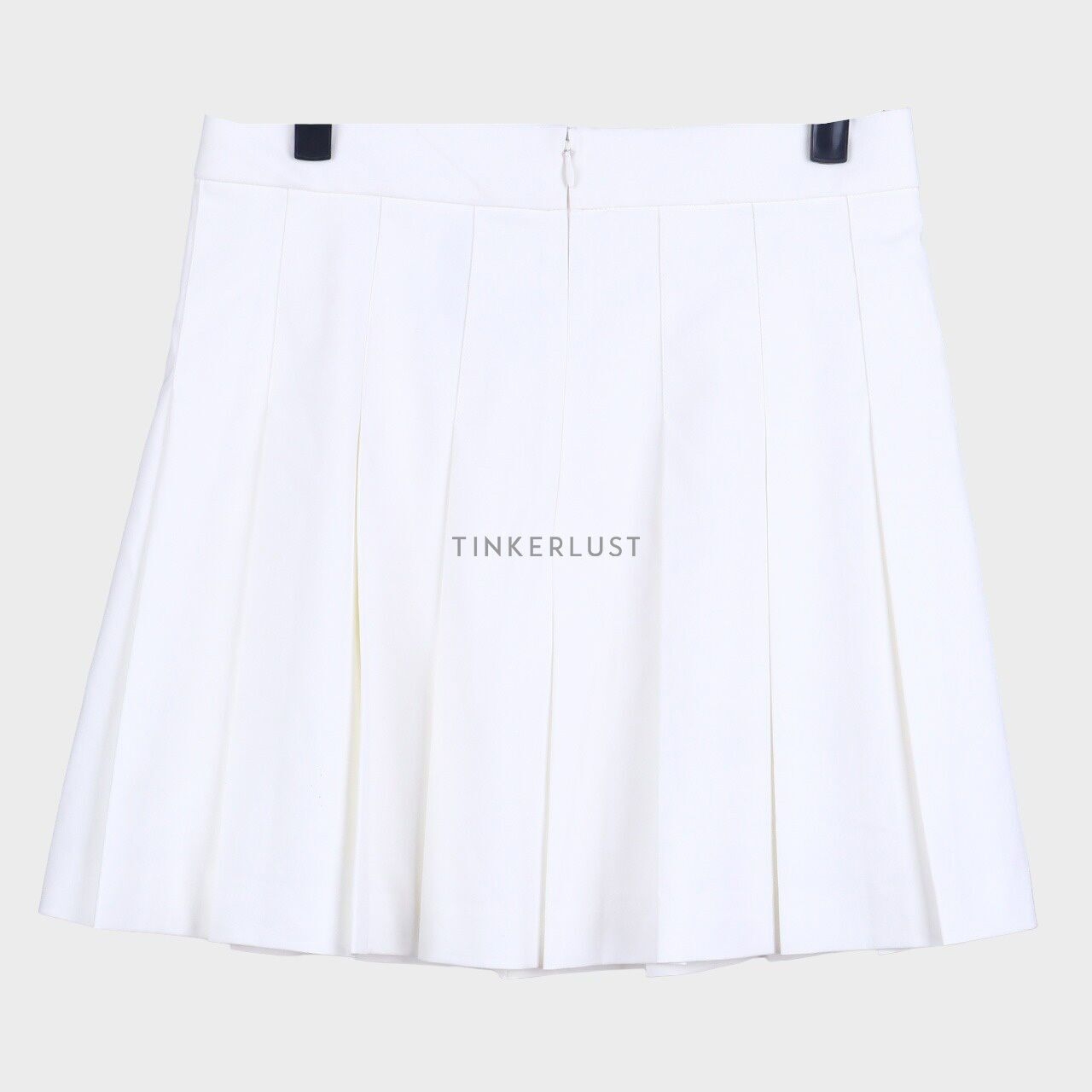 UNIQLO White Mini Skirt