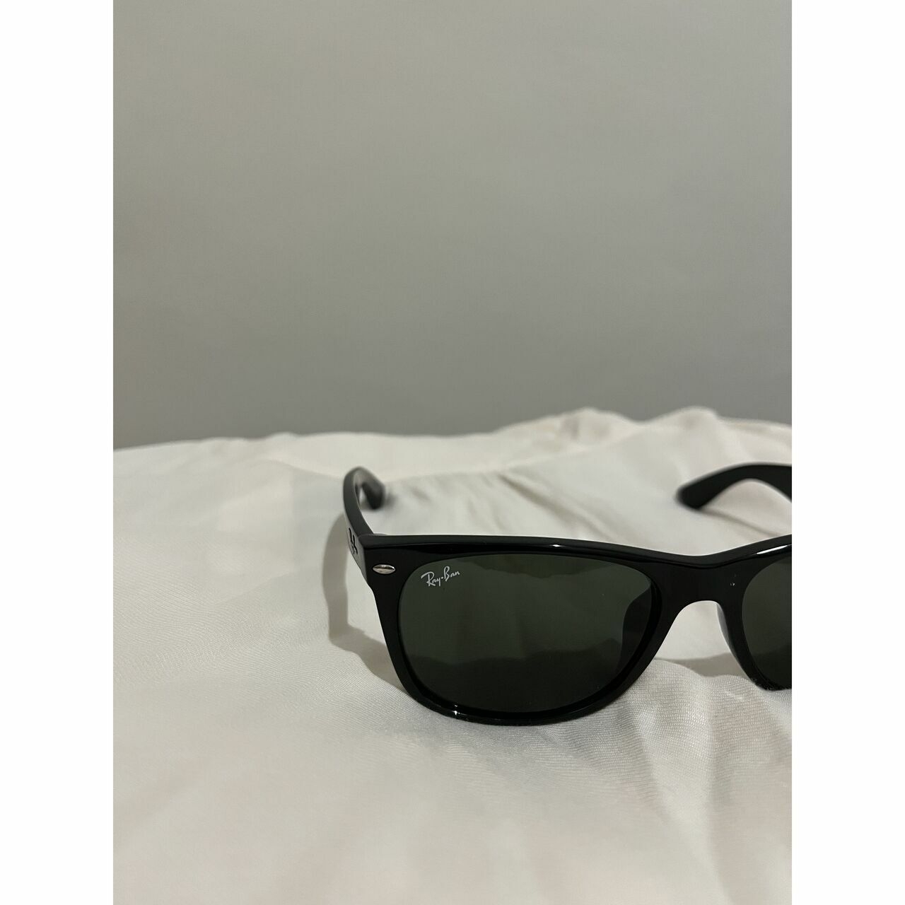 Ray-Ban New Wayfarer Sunglasses