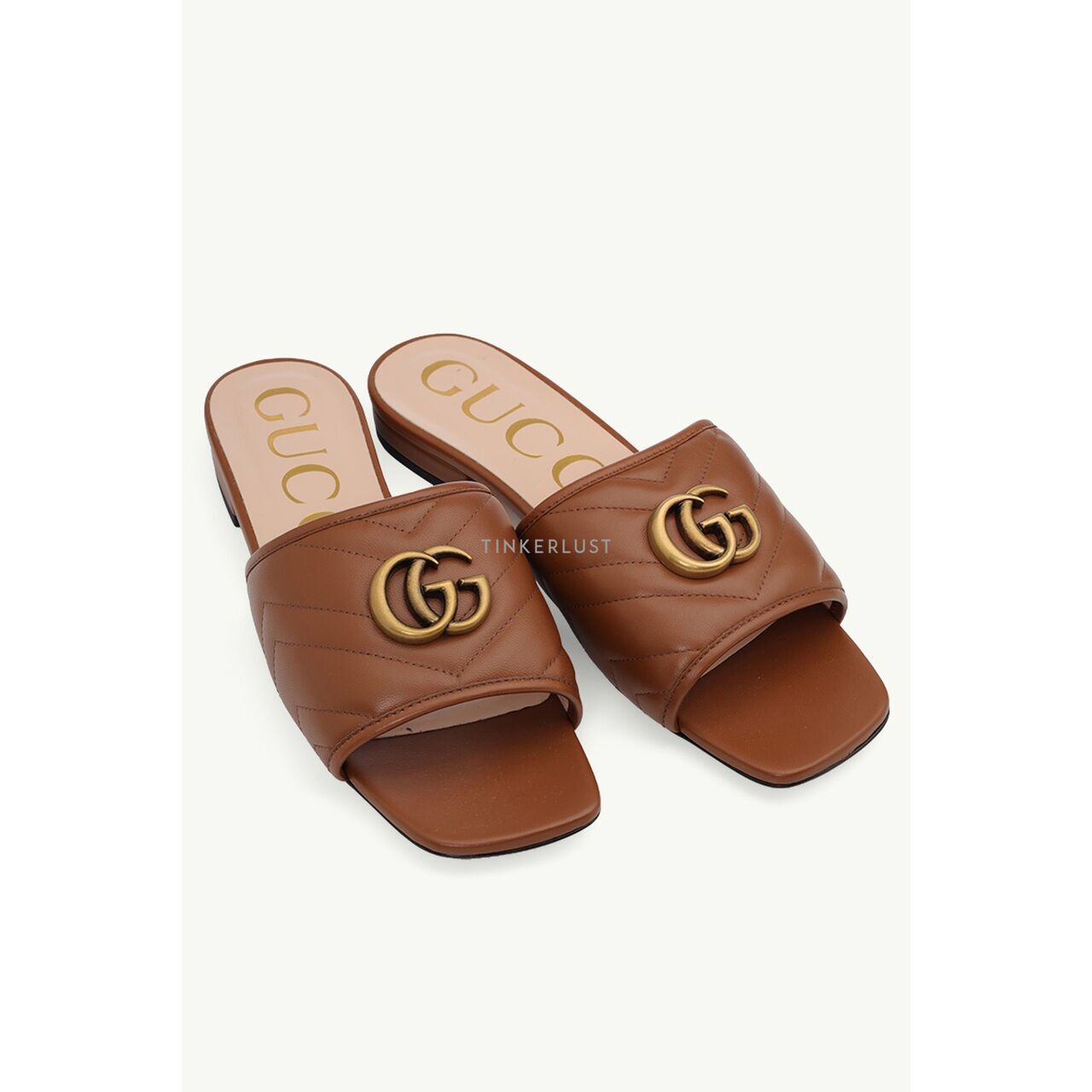 Gucci Women GG Matelasse Slide Sandals in Cuir Leather