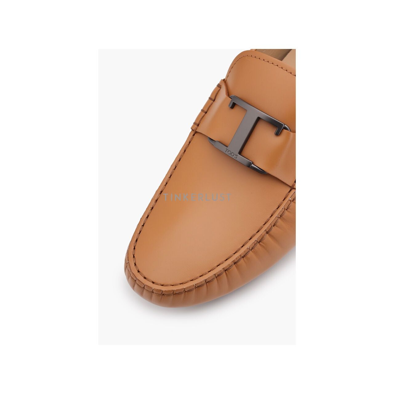 Tod's Men T Timeless Gommino Driving Shoes in Camel Brown Smooth Leather