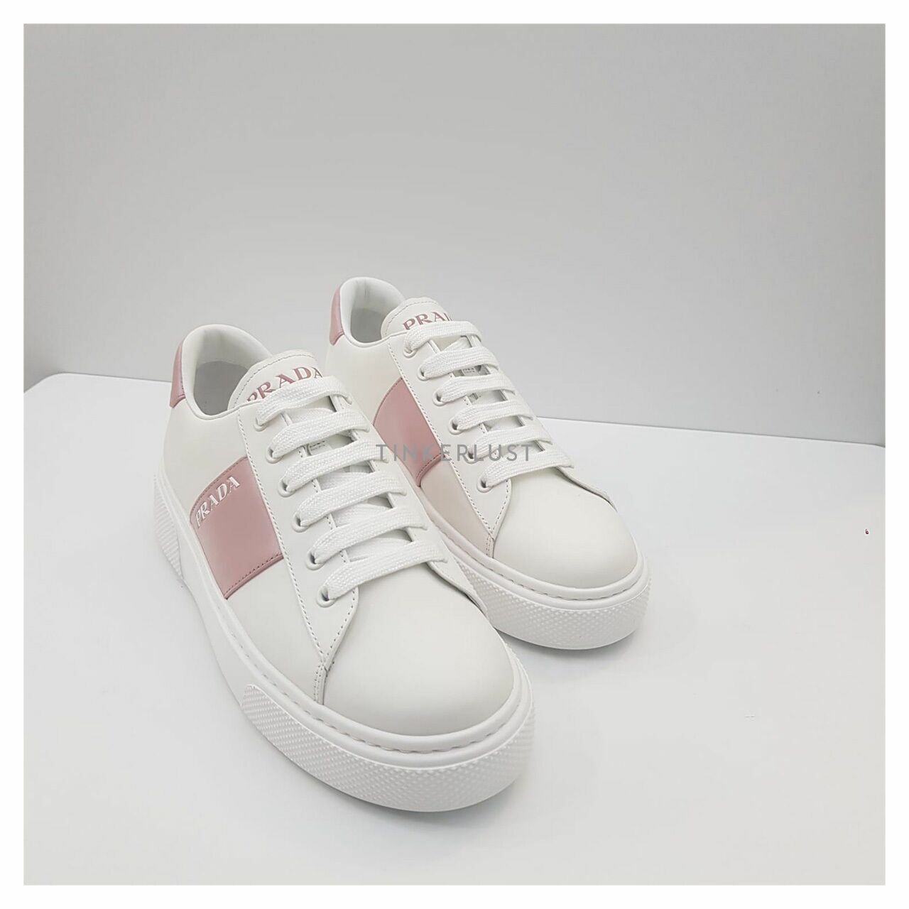 Prada Sneakers Pink Calzature Donna 1E223M Bianco Vitello Soft Sneakers	