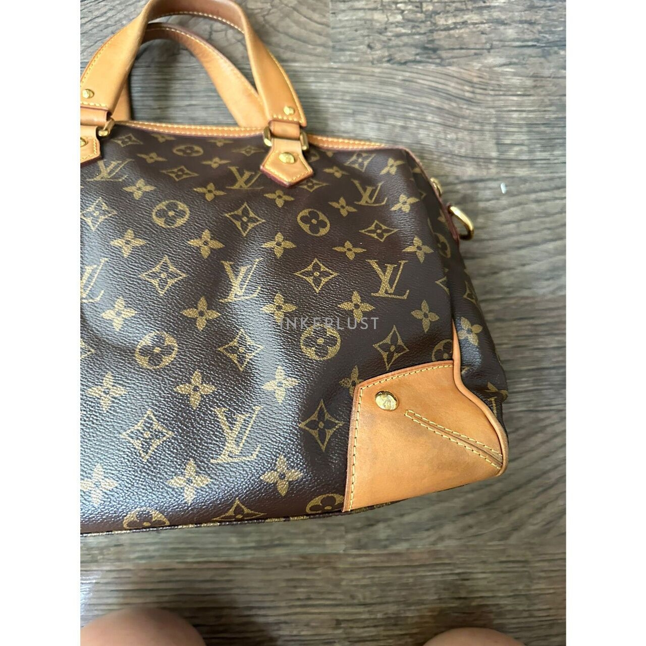 Louis Vuitton Retiro PM Monogram Handbag