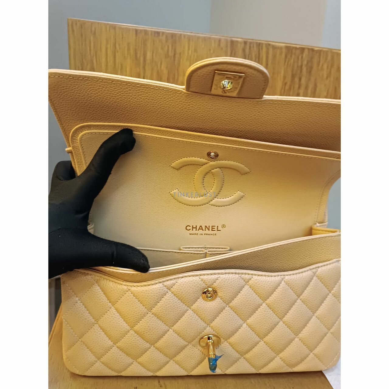 Chanel Classic Medum Beige Caviar Chip GHW Shoulder Bag