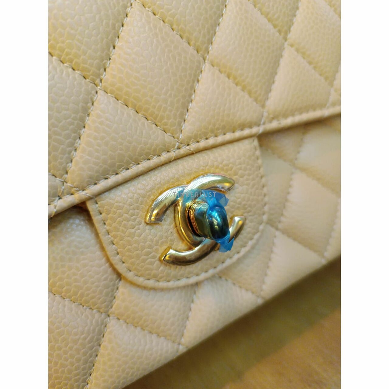 Chanel Classic Medum Beige Caviar Chip GHW Shoulder Bag