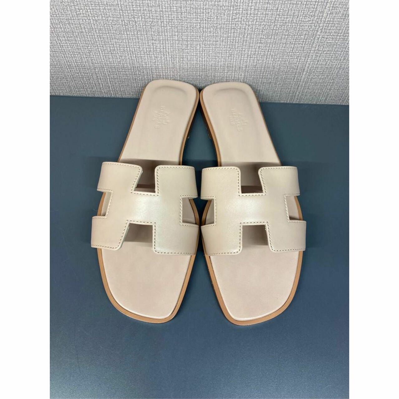 Hermes Oran Beige Sandals