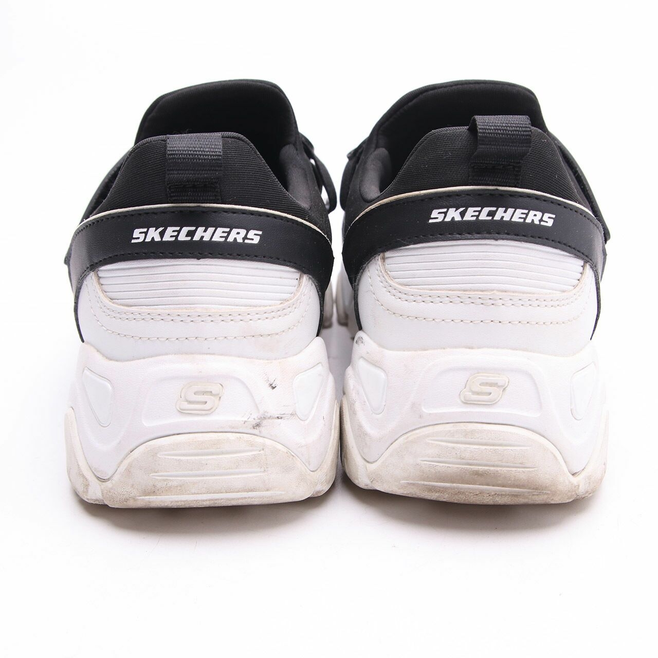 Skechers Black & White  D'Lites 2 - Best Bet Sneakers