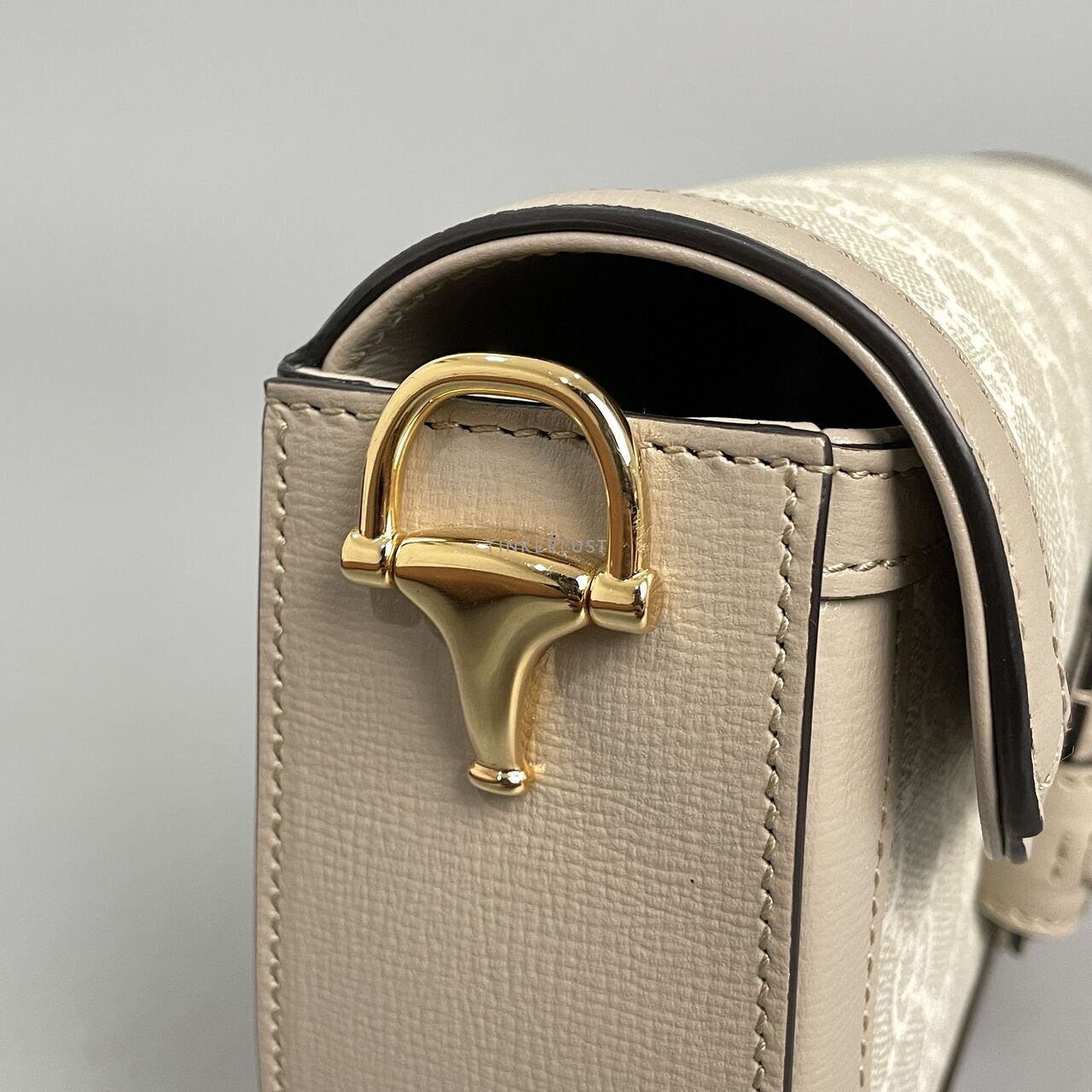 Gucci Horsebit 1955 Beige & White Coated Canvas GHW Shoulder Bag