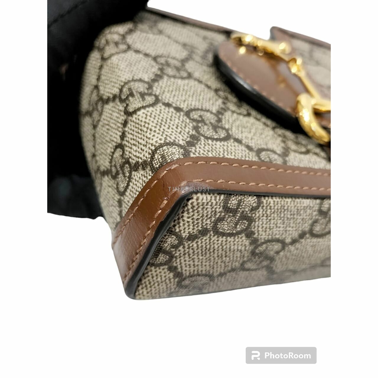 Gucci Mini Phone Holder Sling Bag	